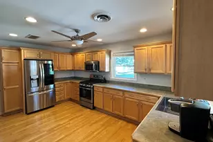 533 Woodview Ave, Elk Grove Village, IL 60007 - Photo 7