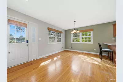 401 Division Street, Saint Charles, IL 60174 - Photo 7