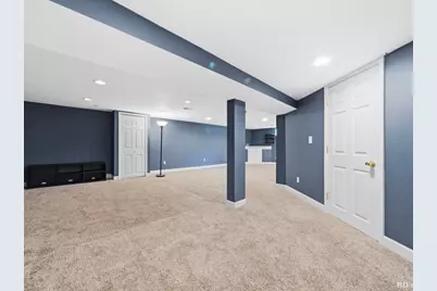 401 Division Street, Saint Charles, IL 60174 - Photo 29