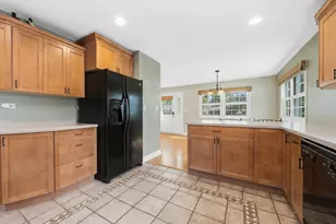 401 Division St, Saint Charles, IL 60174 - Photo 15