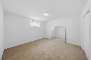4550 S McDowell Ave, Chicago, IL 60609 - Photo 21