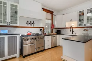 2335 W Walton St, Chicago, IL 60622 - Photo 11