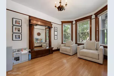 2335 W Walton Street, Chicago, IL 60622 - Photo 3