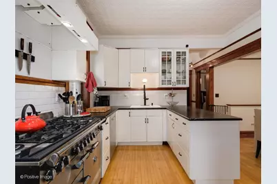2335 W Walton Street, Chicago, IL 60622 - Photo 9