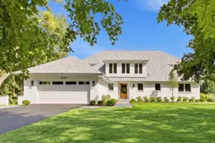 1695 Meadow Ln, Bannockburn, IL 60015 - Photo 1