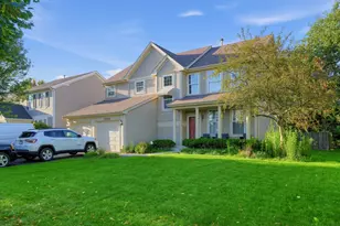 18499 W Springwood Dr, Grayslake, IL 60030 - Photo 1