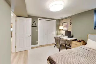 4852 N Sacramento Ave, Chicago, IL 60625 - Photo 15