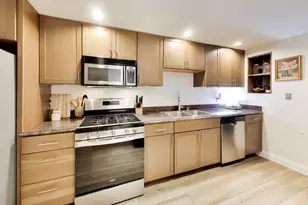 4852 N Sacramento Ave, Chicago, IL 60625 - Photo 7