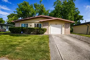 322 Sioux St, Park Forest, IL 60466 - Photo 1