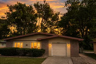 322 Sioux St, Park Forest, IL 60466 - Photo 3