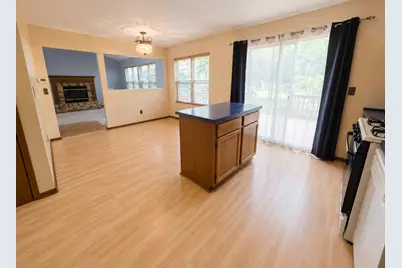 125 Hamlet Circle, Montgomery, IL 60538 - Photo 7