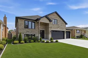 7715 Nagle Ave, Burbank, IL 60459 - Photo 1