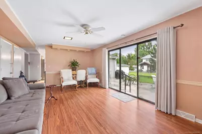 17W467 Portsmouth Drive, Darien, IL 60561 - Photo 17