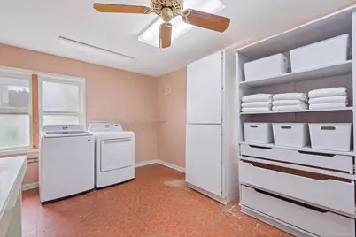 17W467 Portsmouth Drive, Darien, IL 60561 - Photo 13