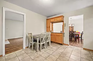 906 N Rainbow Dr, Glenwood, IL 60425 - Photo 13