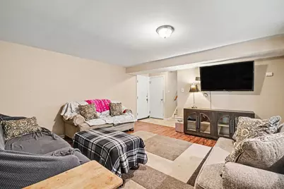 906 N Rainbow Drive, Glenwood, IL 60425 - Photo 5