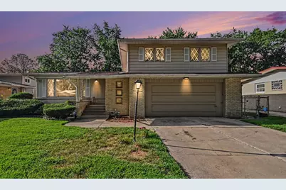 906 N Rainbow Drive, Glenwood, IL 60425 - Photo 1