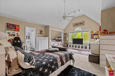 430 Alberosky Way, Batavia, IL 60510 - Photo 37