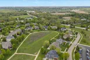 430 Alberosky Way, Batavia, IL 60510 - Photo 5