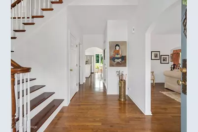 6024 Sedgley Court, Burr Ridge, IL 60527 - Photo 5