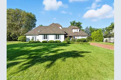 6024 Sedgley Court, Burr Ridge, IL 60527 - Photo 3