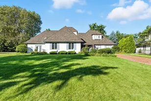 6024 Sedgley Ct, Burr Ridge, IL 60527 - Photo 3
