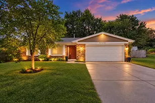 30W261 Leominster Ct, Warrenville, IL 60555 - Photo 1