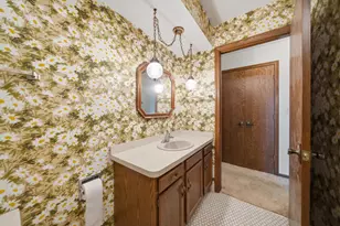 120 S Spruce Ave, Wood Dale, IL 60191 - Photo 17