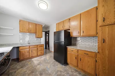 2423 N Newland Avenue, Chicago, IL 60707 - Photo 7
