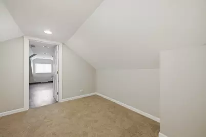 2423 N Newland Avenue, Chicago, IL 60707 - Photo 15