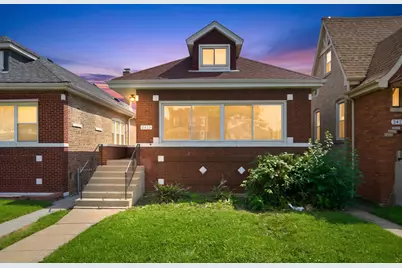 2423 N Newland Avenue, Chicago, IL 60707 - Photo 1