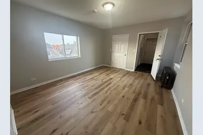 5011 W Cermak Road #15, Cicero, IL 60804 - Photo 3