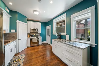 1114 Main Street #1W, Evanston, IL 60202 - Photo 3