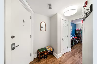 1114 Main Street #1W, Evanston, IL 60202 - Photo 9