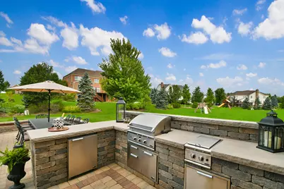 8 Prairie Landings Court, Hawthorn Woods, IL 60047 - Photo 41