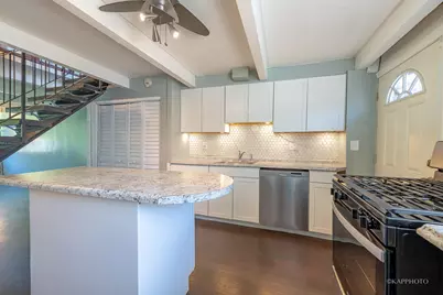 4800 S Drexel Boulevard #C, Chicago, IL 60615 - Photo 9