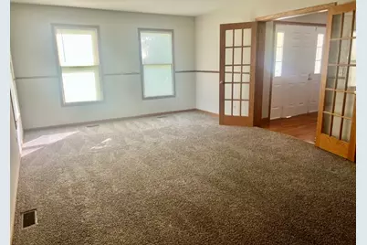 415 Stanford Drive, Shorewood, IL 60404 - Photo 5