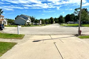 415 Stanford Dr, Shorewood, IL 60404 - Photo 37