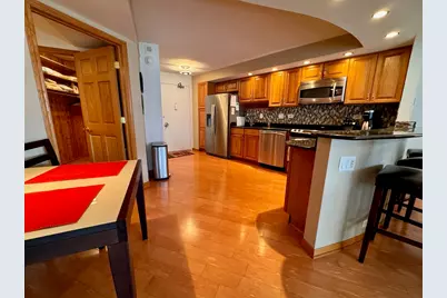 300 N State Street #2609, Chicago, IL 60654 - Photo 5