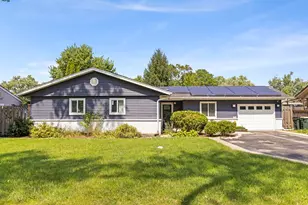 724 E Baldwin Rd, Palatine, IL 60074 - Photo 1