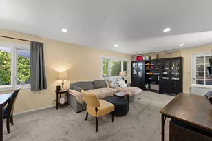 724 E Baldwin Rd, Palatine, IL 60074 - Photo 3