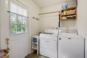 223 Ellen St, Sycamore, IL 60178 - Photo 11
