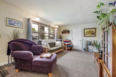223 Ellen Street, Sycamore, IL 60178 - Photo 3