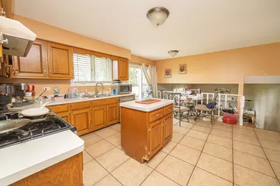 1126 Harvest Drive, Shorewood, IL 60404 - Photo 3