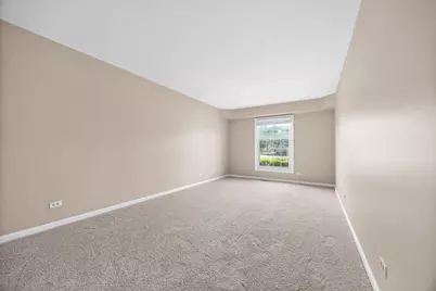 124 Carriage Way Drive #B109, Burr Ridge, IL 60527 - Photo 17