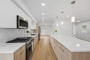 1134 Pinehurst Ln, Schaumburg, IL 60193 - Photo 9