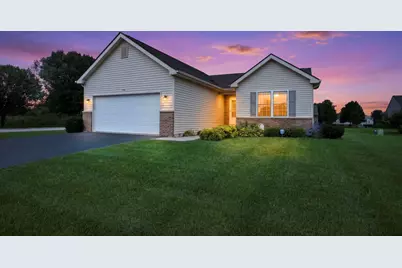 900 Jefferson Avenue, McHenry, IL 60050 - Photo 1