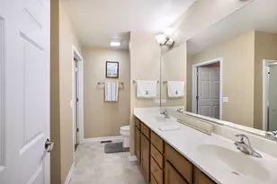 900 Jefferson Ave, McHenry, IL 60050 - Photo 15