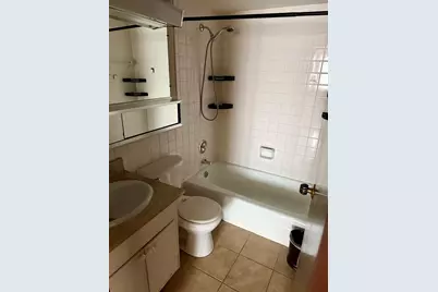 5306 N Cumberland Avenue #401, Chicago, IL 60656 - Photo 3