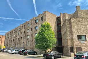 5306 N Cumberland Ave, Chicago, IL 60656 - Photo 1